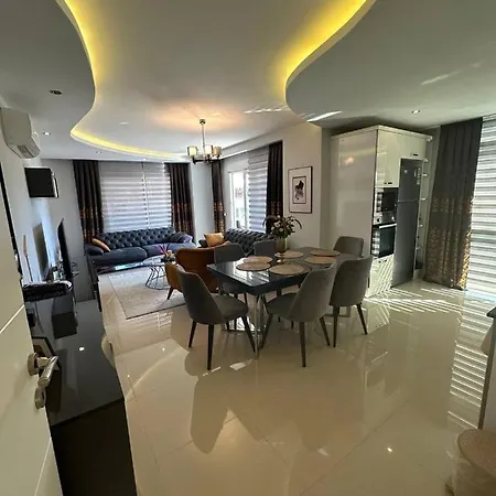 Akar * Alanya